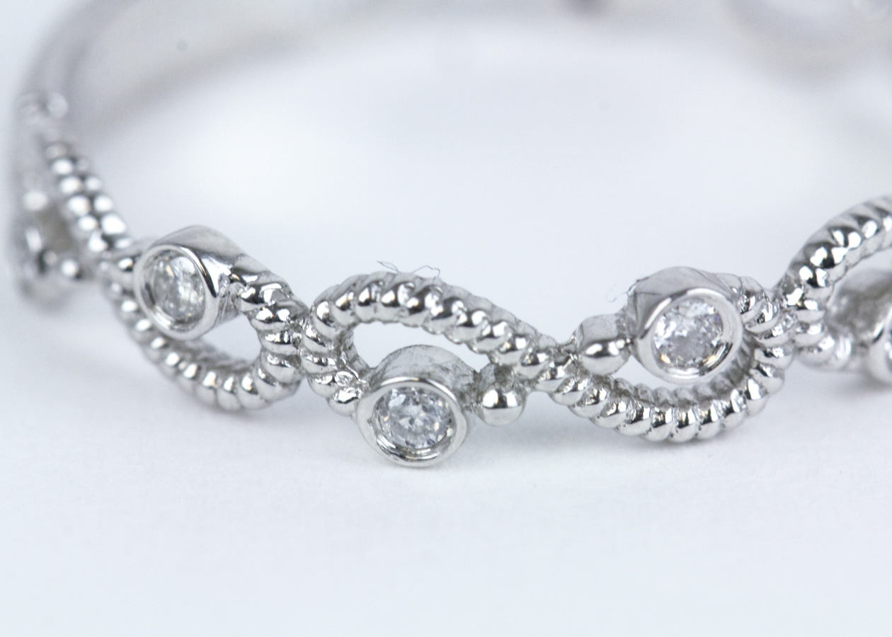 14K White Gold and Diamond Infinity Ring