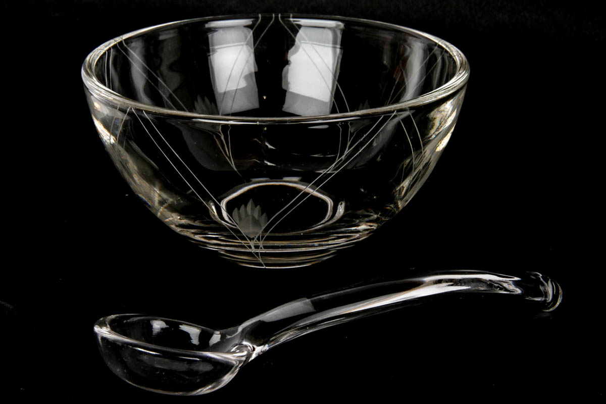 Circa 1950s Hearldry by Fostoria Serving Set