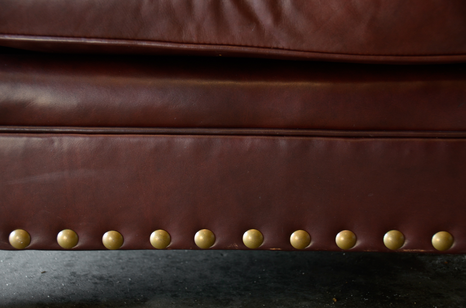 Contemporary Button-Tufted Leather Armchair by Leathercraft