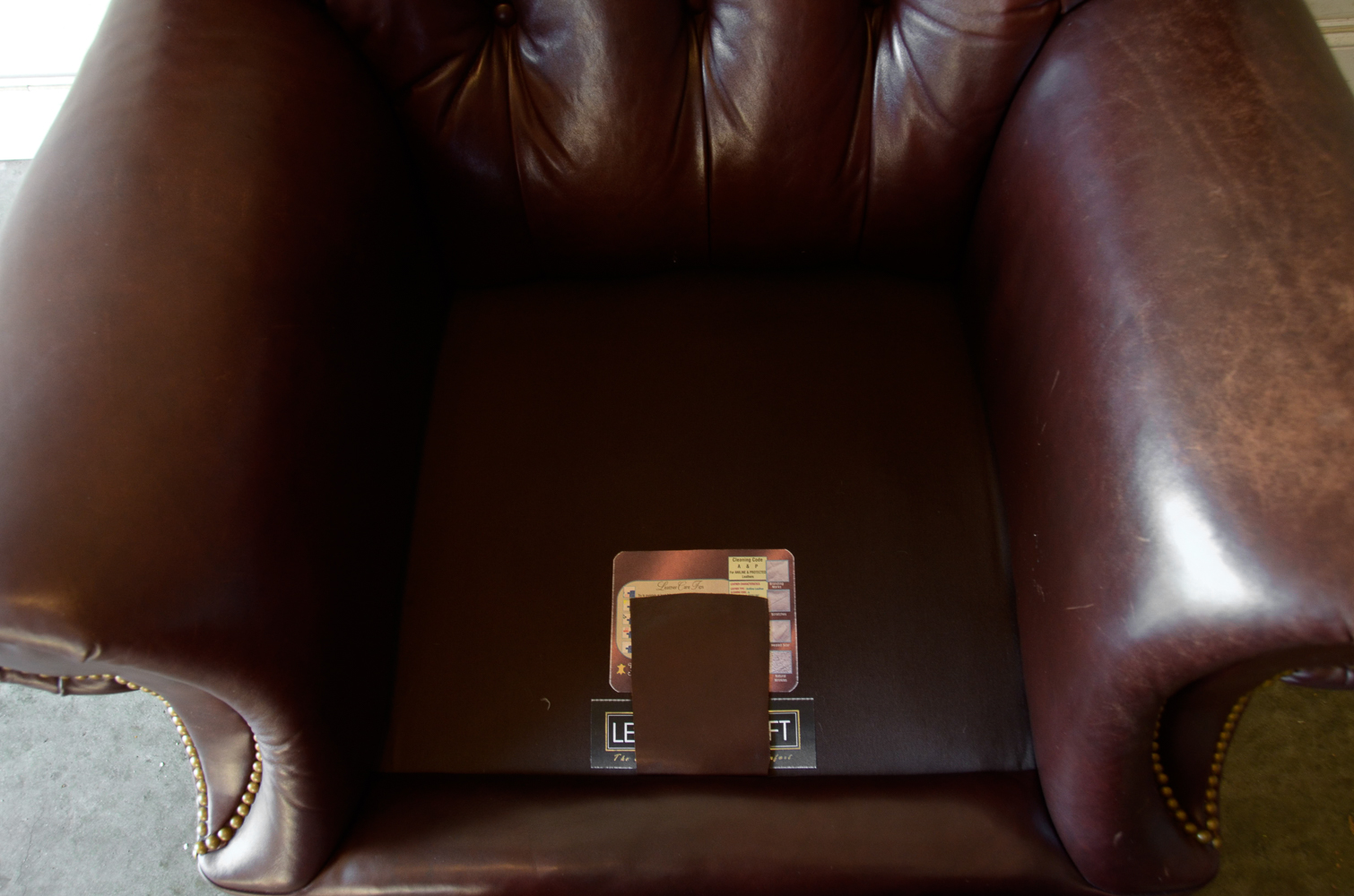 Contemporary Button-Tufted Leather Armchair by Leathercraft