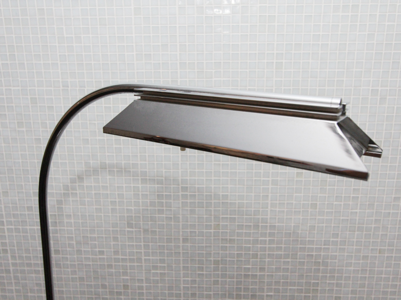 Modern Style Floor Lamp by Casella