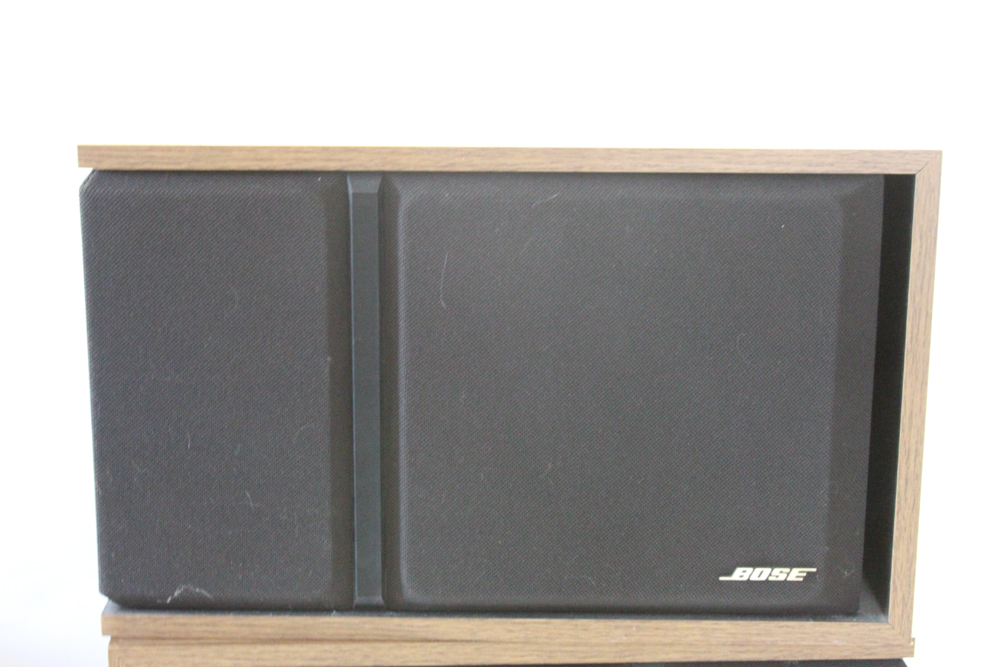 Bose 301 Series III Direct/Reflecting Speakers
