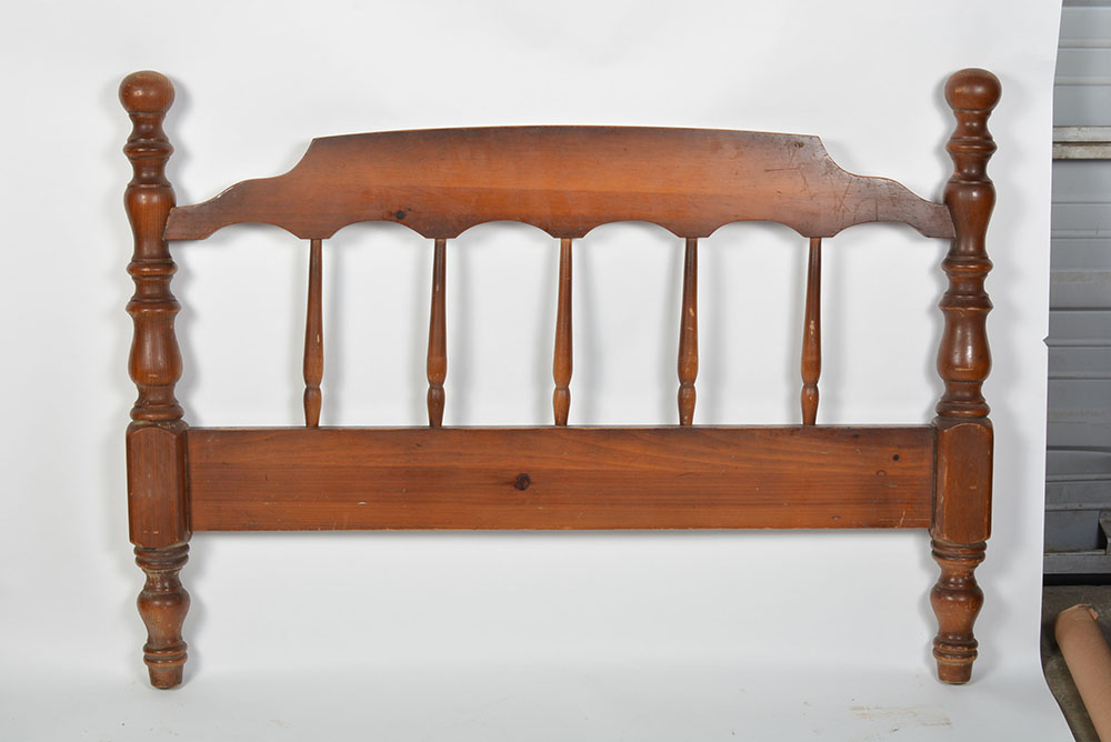 Vintage Cannonball Style Twin Size Bed Frames