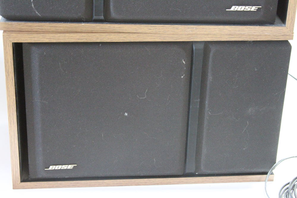 Bose 301 Series III Direct/Reflecting Speakers