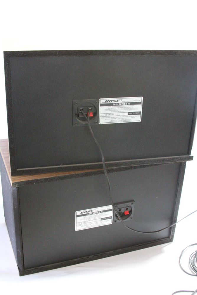 Bose 301 Series III Direct/Reflecting Speakers