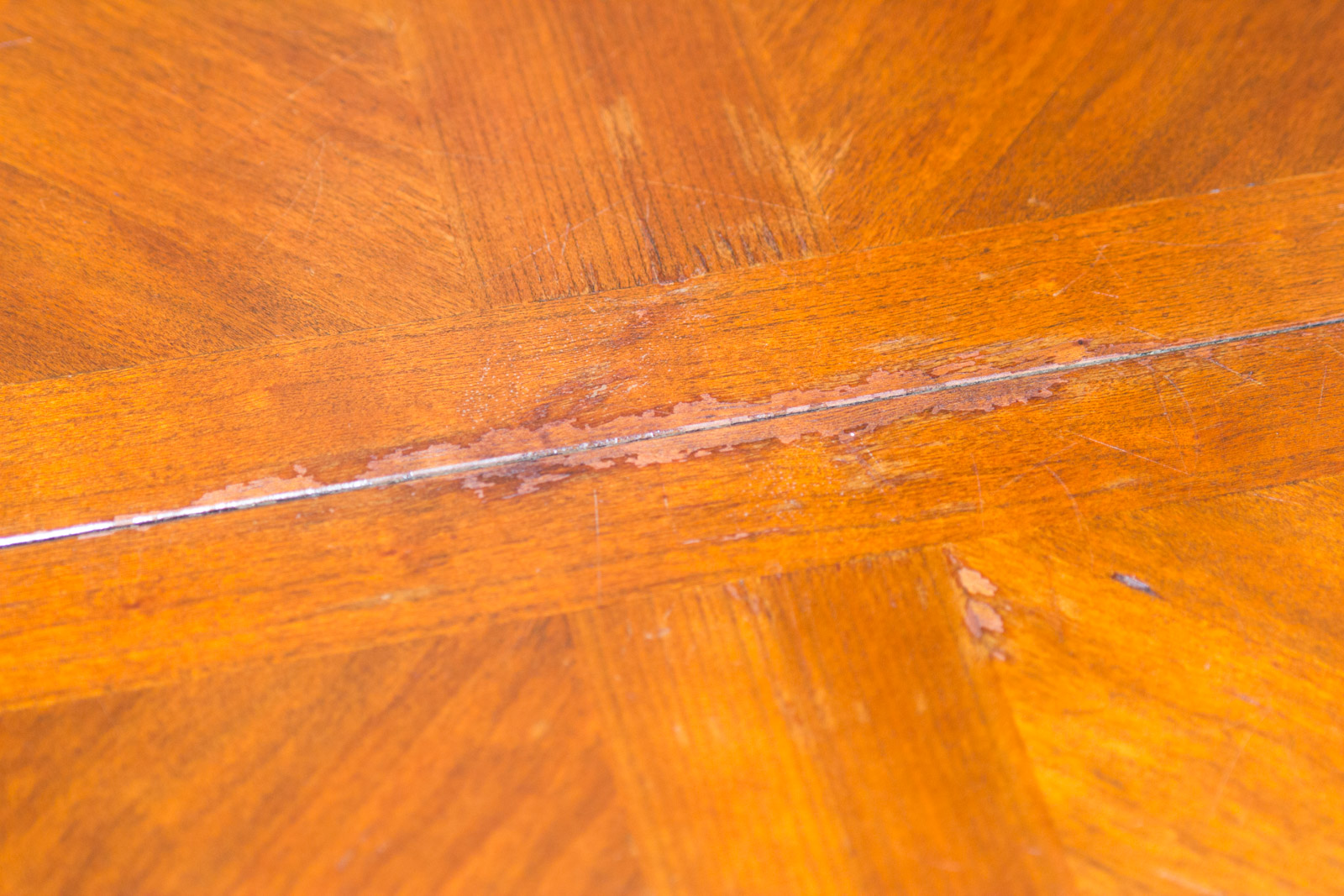 Stanley "Bordeaux" Style Table and Chair Set