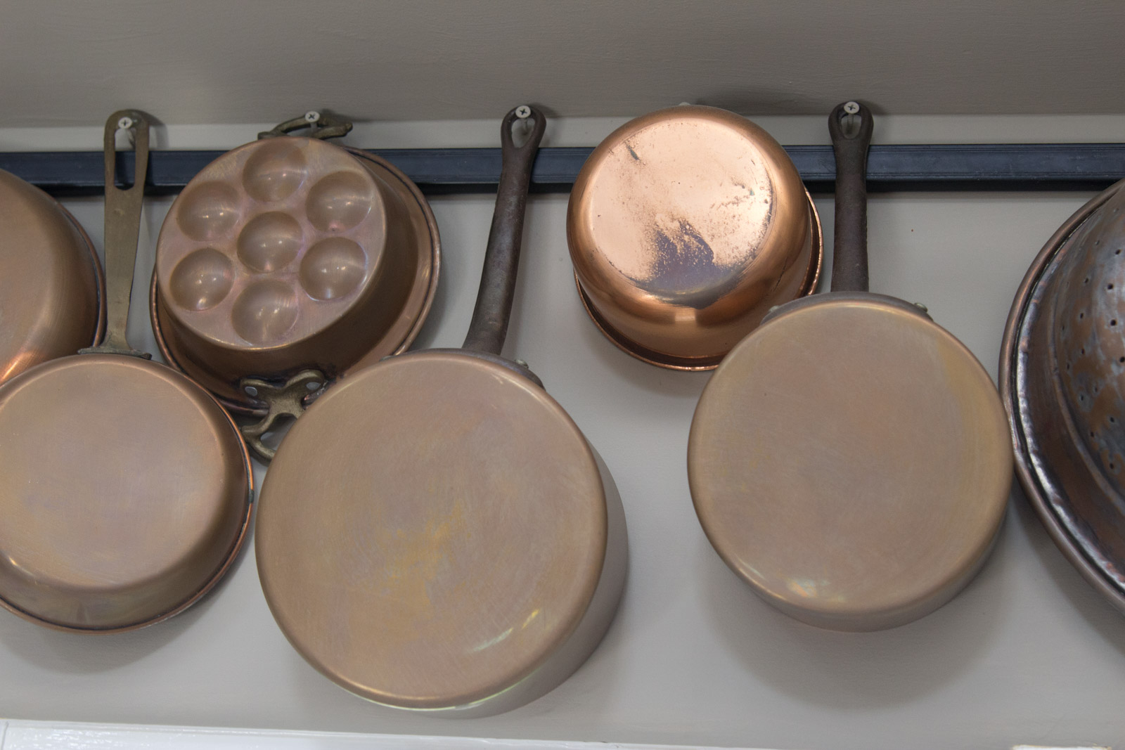 Copper Cooking Ware and Baking Form Set