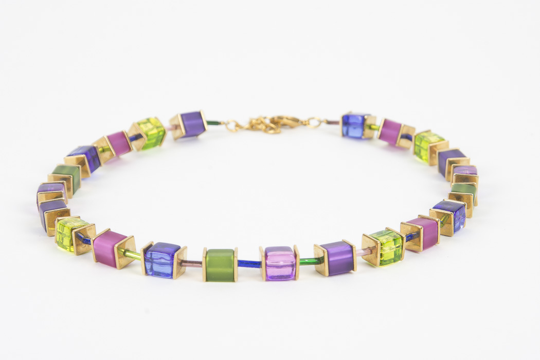 Rosselini Necklace And Earrings Set