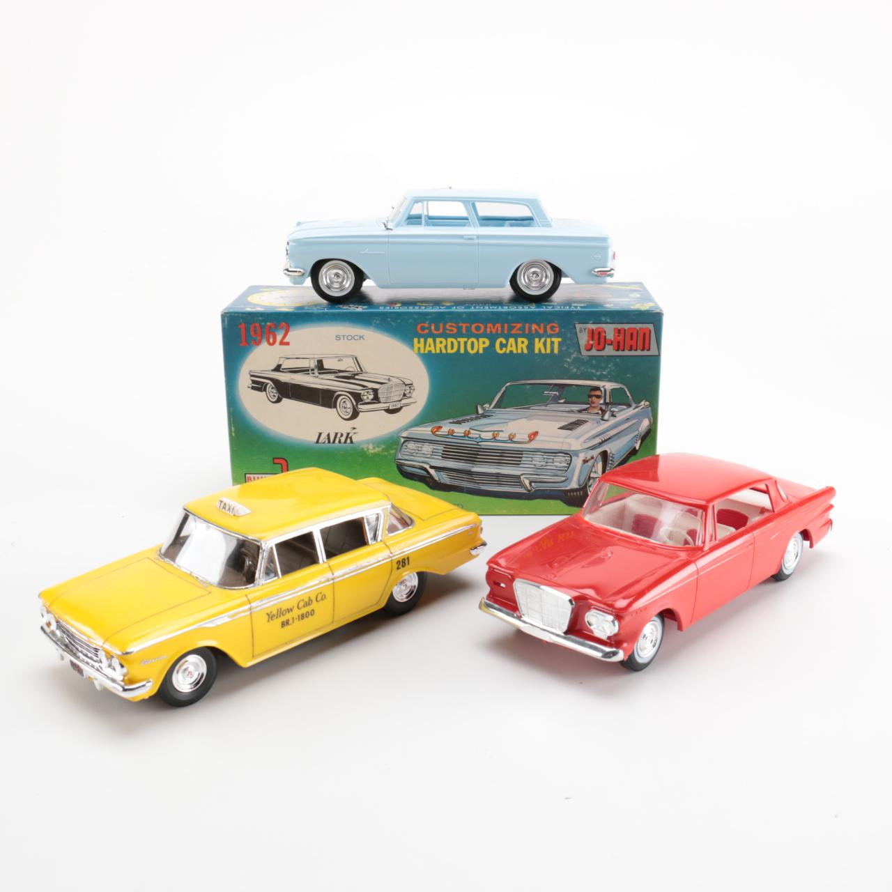 Assortment of Johan Model Kits