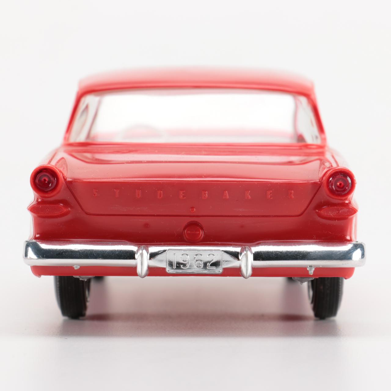 Assortment of Johan Model Kits