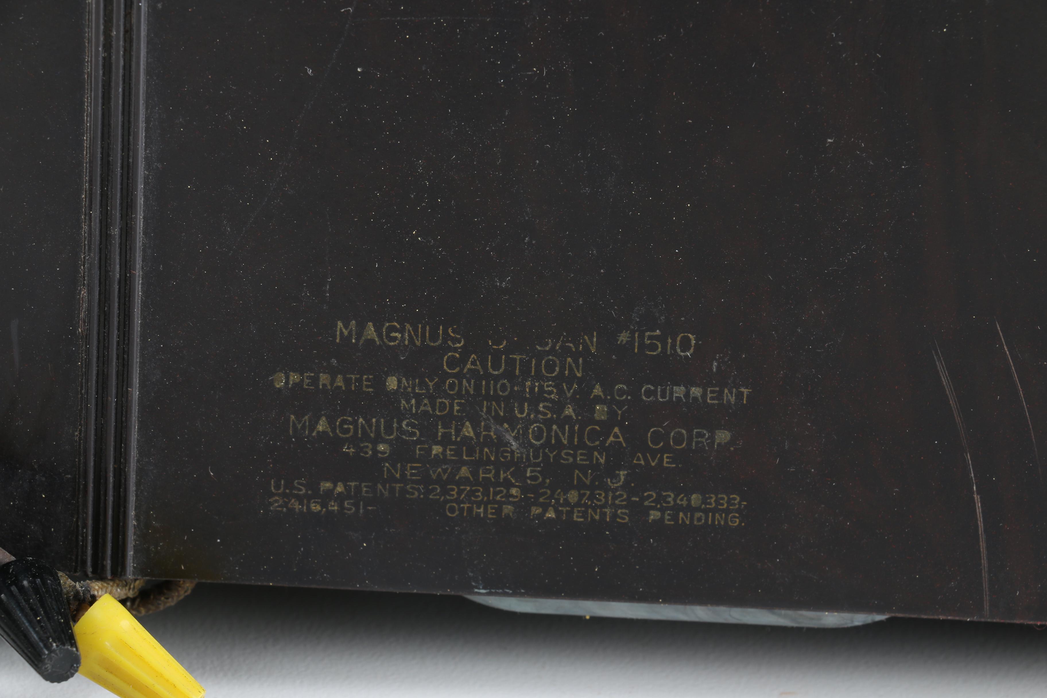 Antique Magnus Organ