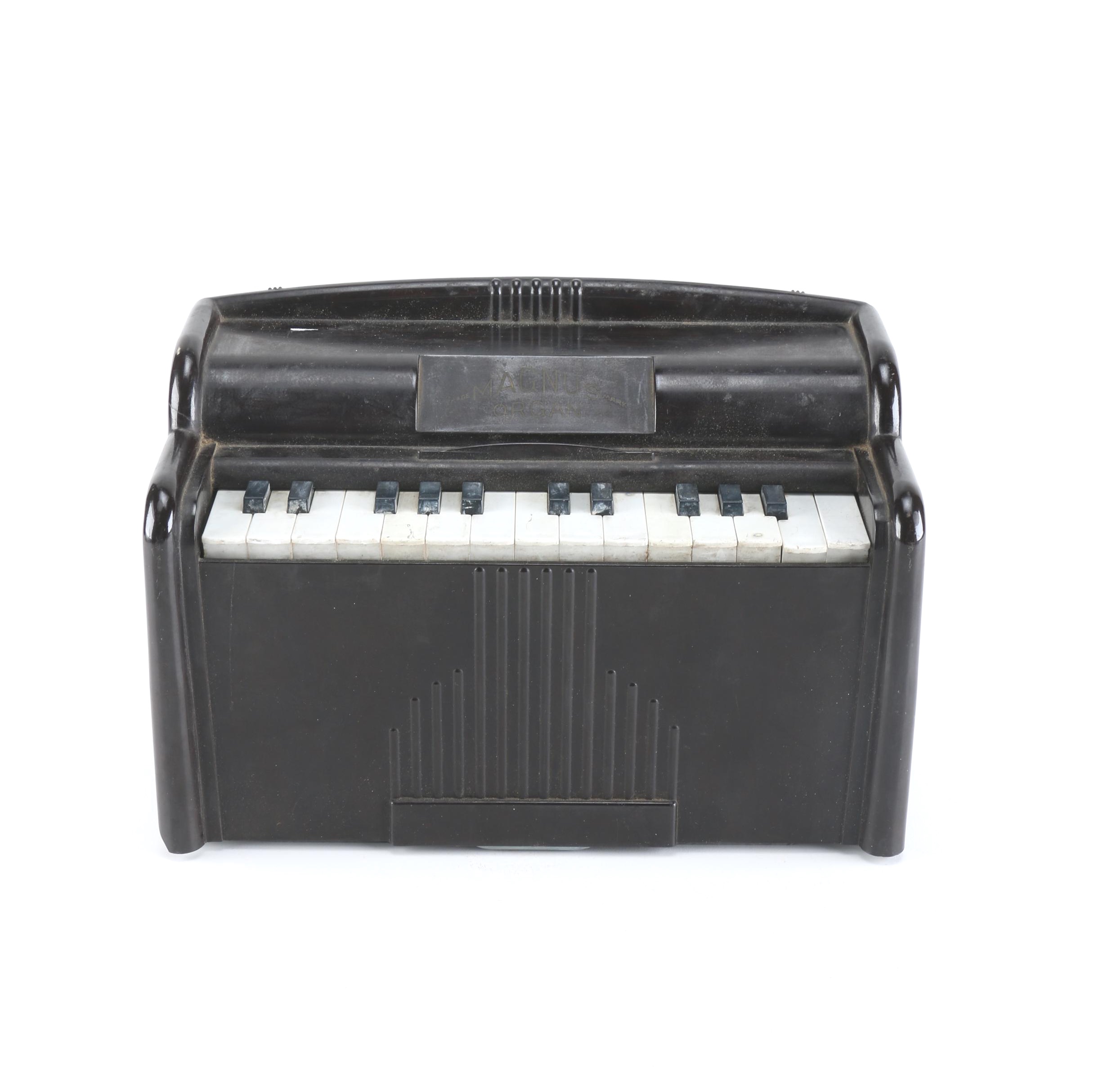 Antique Magnus Organ