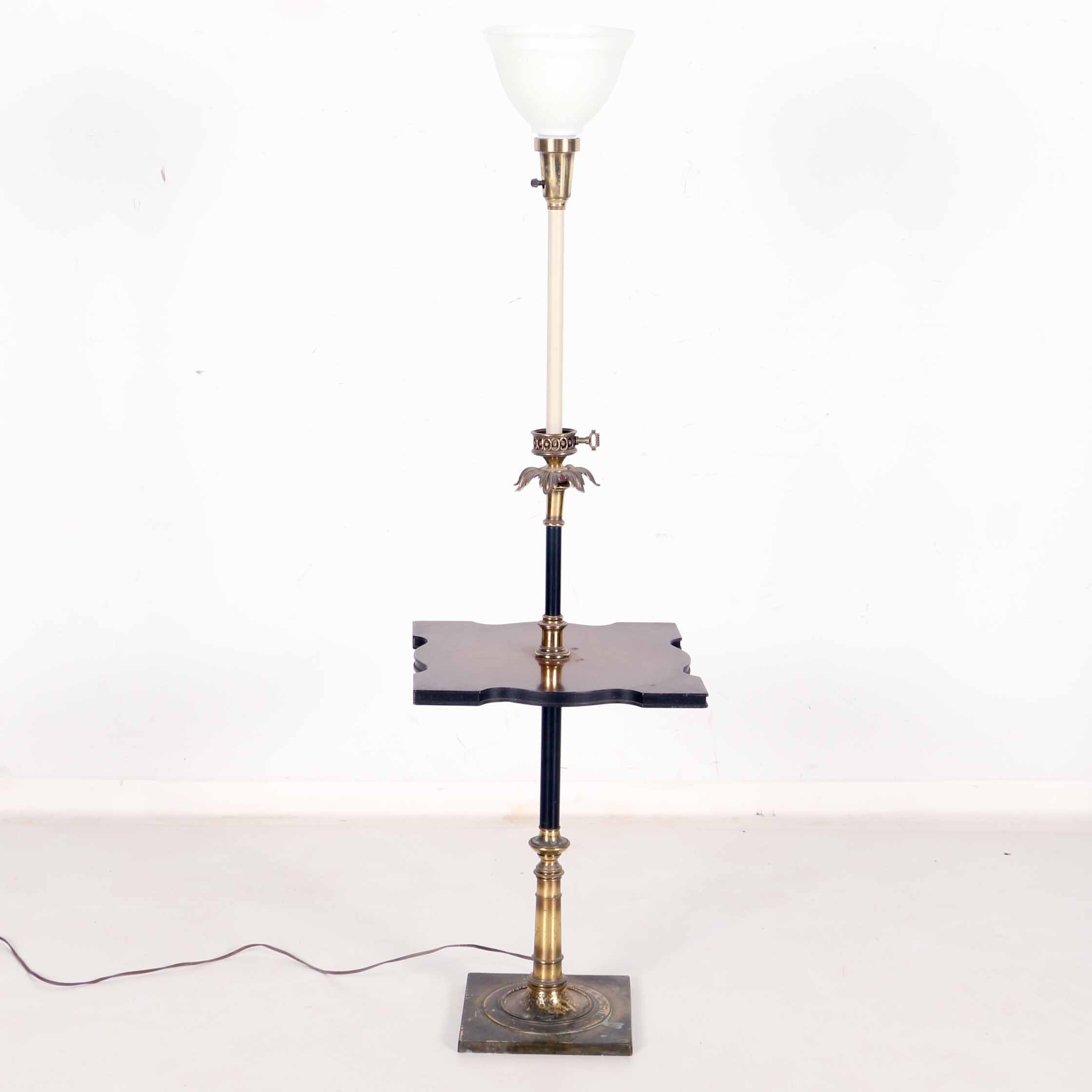 Mid-Century Table With Lamp