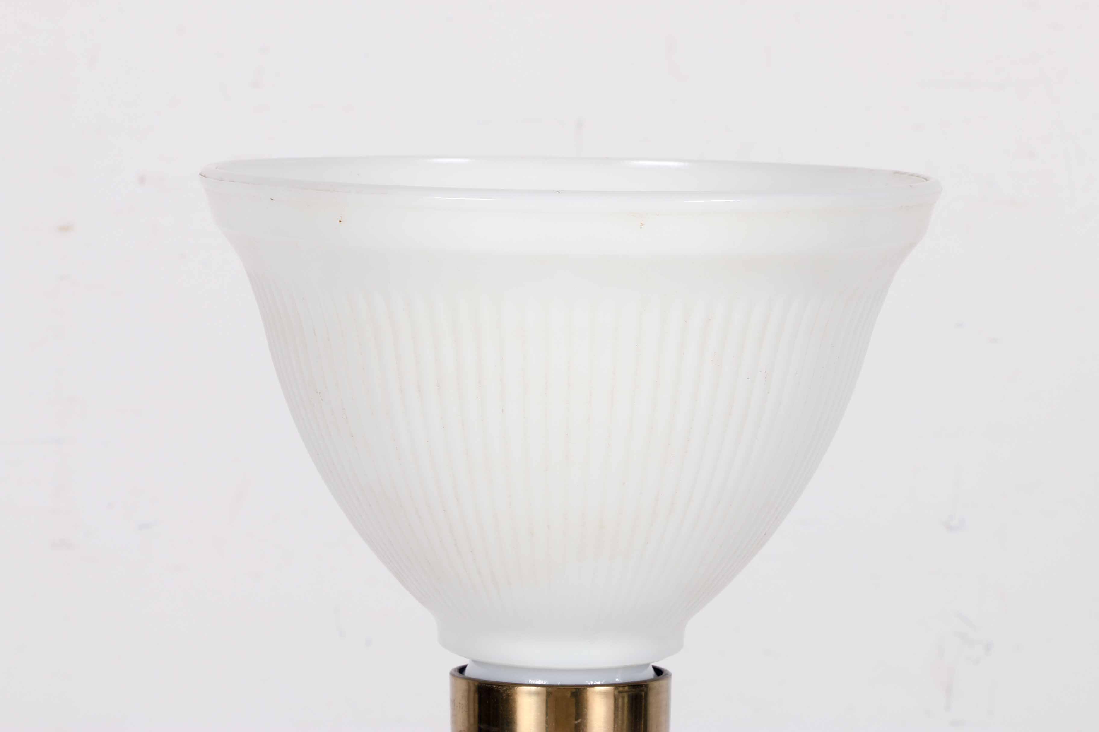 Mid-Century Table With Lamp