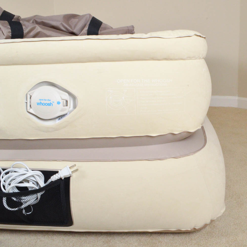 Original Aerobed 24-Inch Raised with Built In Electric Air Pump