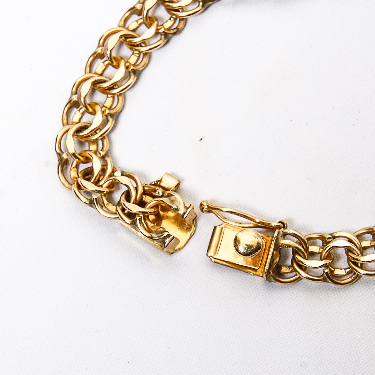 Vintage 14K Yellow Gold Charm Bracelet