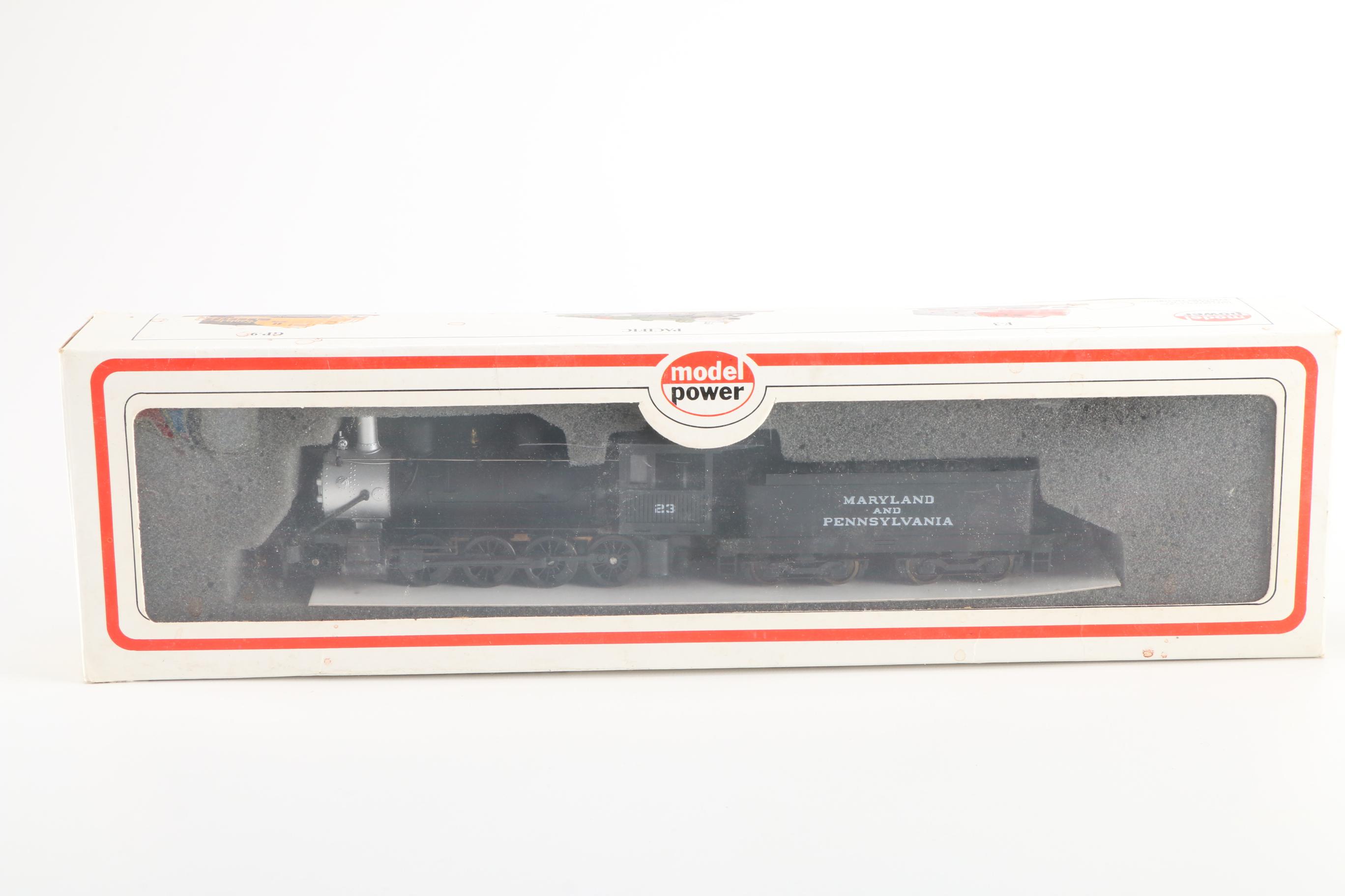 Selection of Model Power HO Scale Model Train Cars