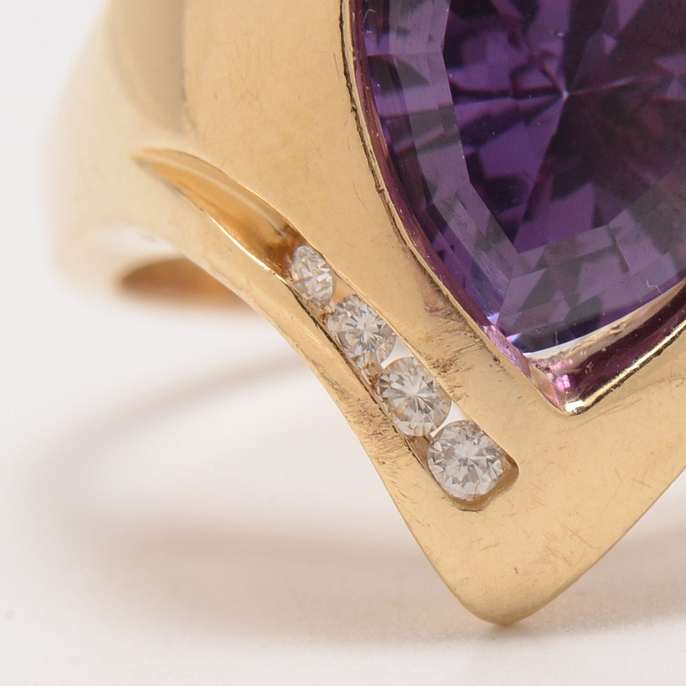 Strellman's 14K Yellow Gold Color Change Sapphire Diamond Statement Ring