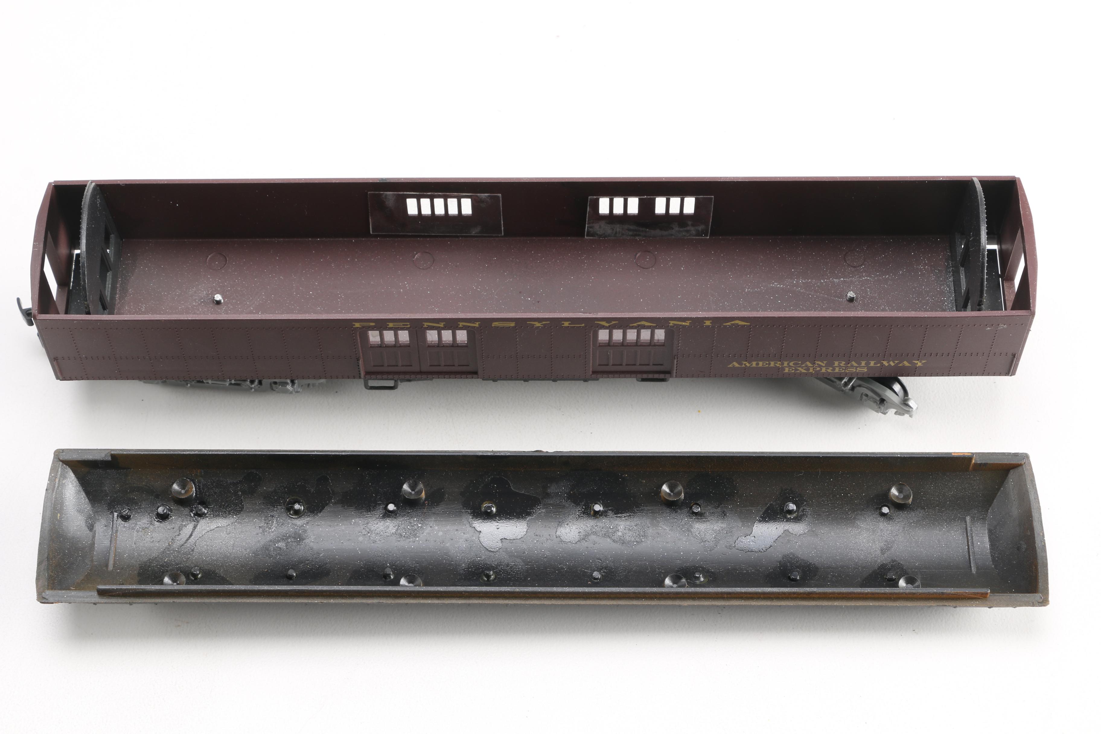 Roundhouse and Athearn Model Train Kits