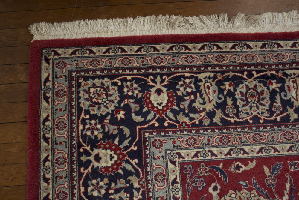 Hand Knotted Floral Herati Area Rug