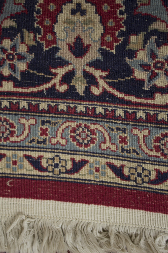 Hand Knotted Floral Herati Area Rug