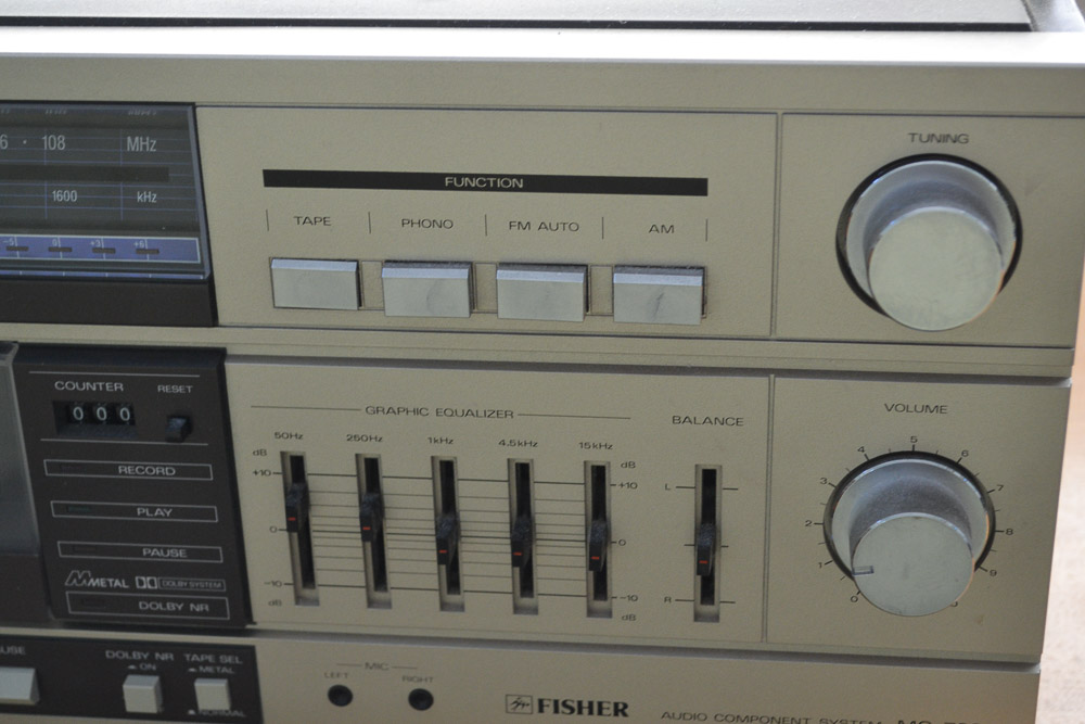 Fisher MC-720 Cassette/Turntable Stereo With Panasonic Speakers