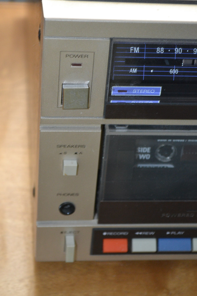 Fisher MC-720 Cassette/Turntable Stereo With Panasonic Speakers