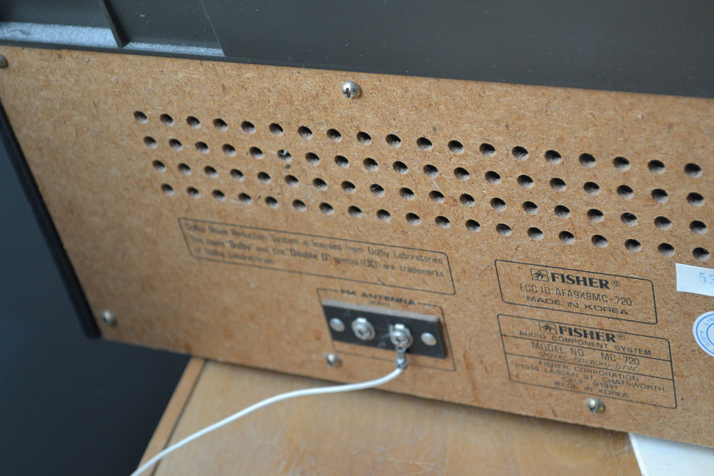 Fisher MC-720 Cassette/Turntable Stereo With Panasonic Speakers