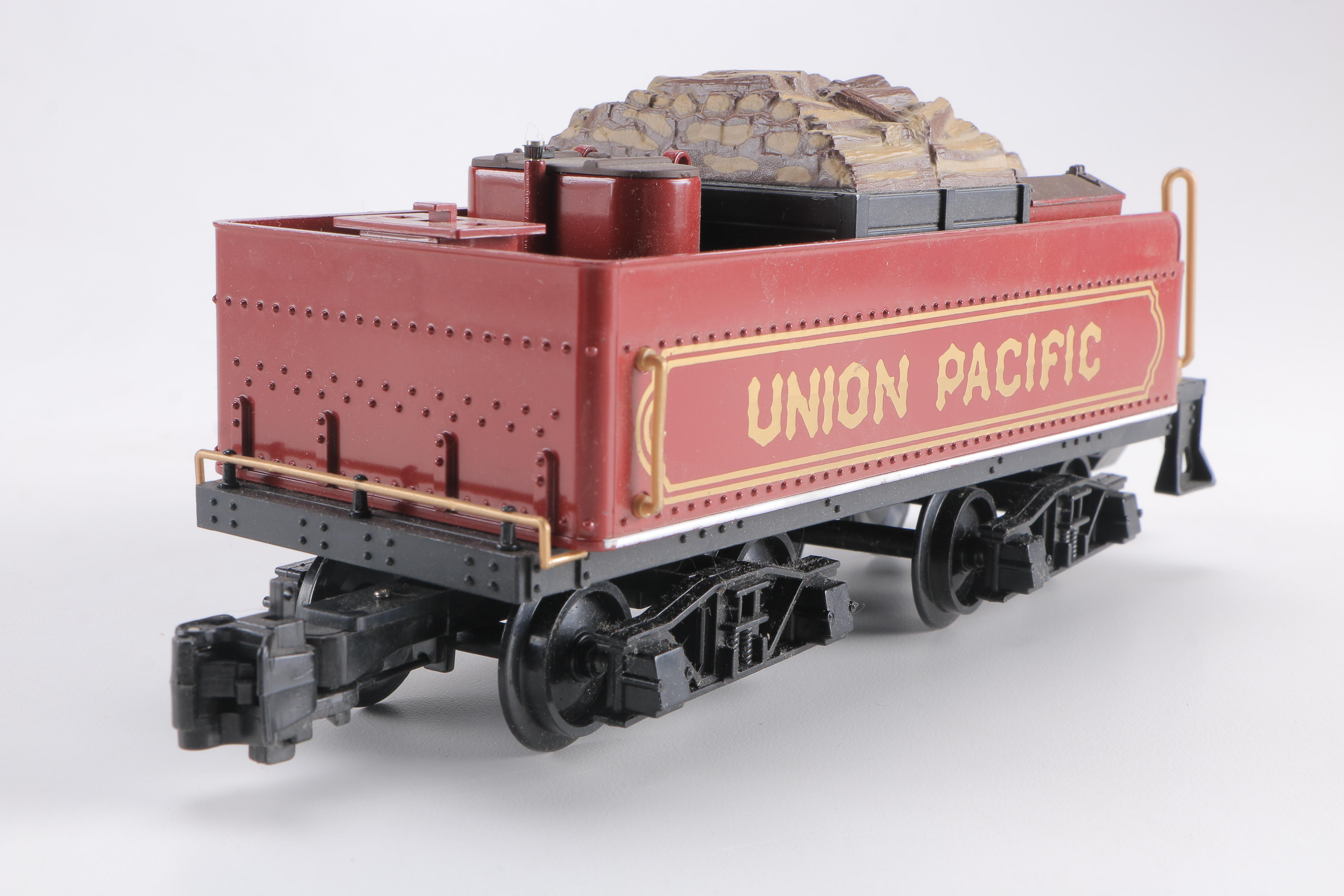 Paul Bunyan Babe Engine and Union Pacific Model Trains