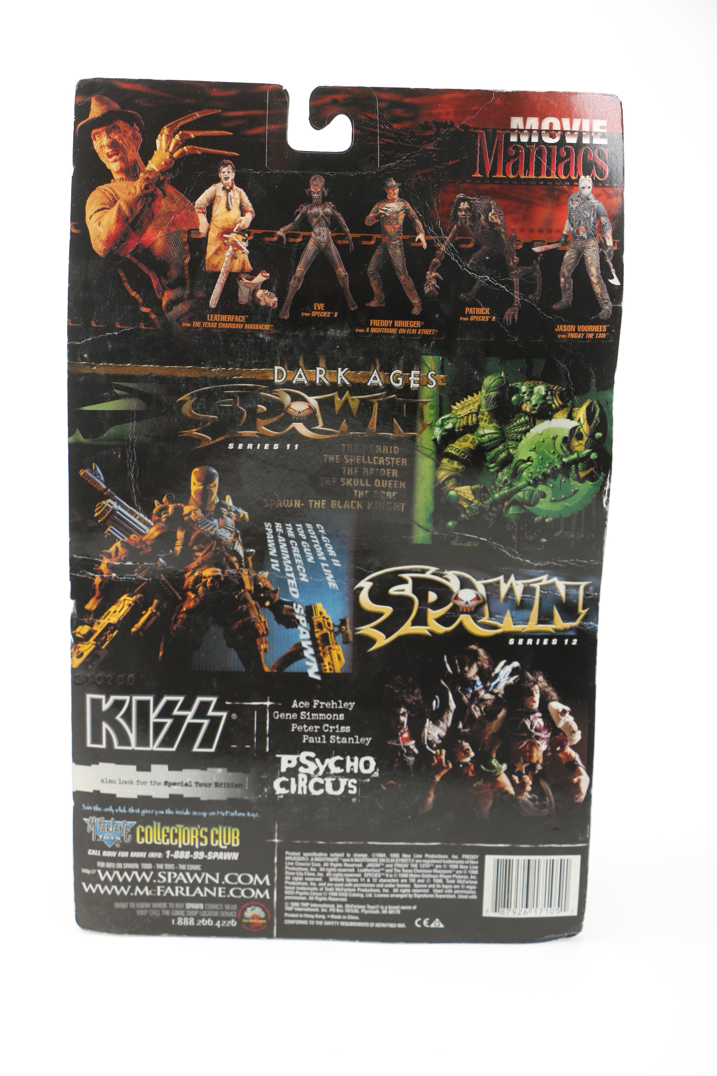 "Texas Chainsaw Massacre" and "Silence of the Lambs" Figurines