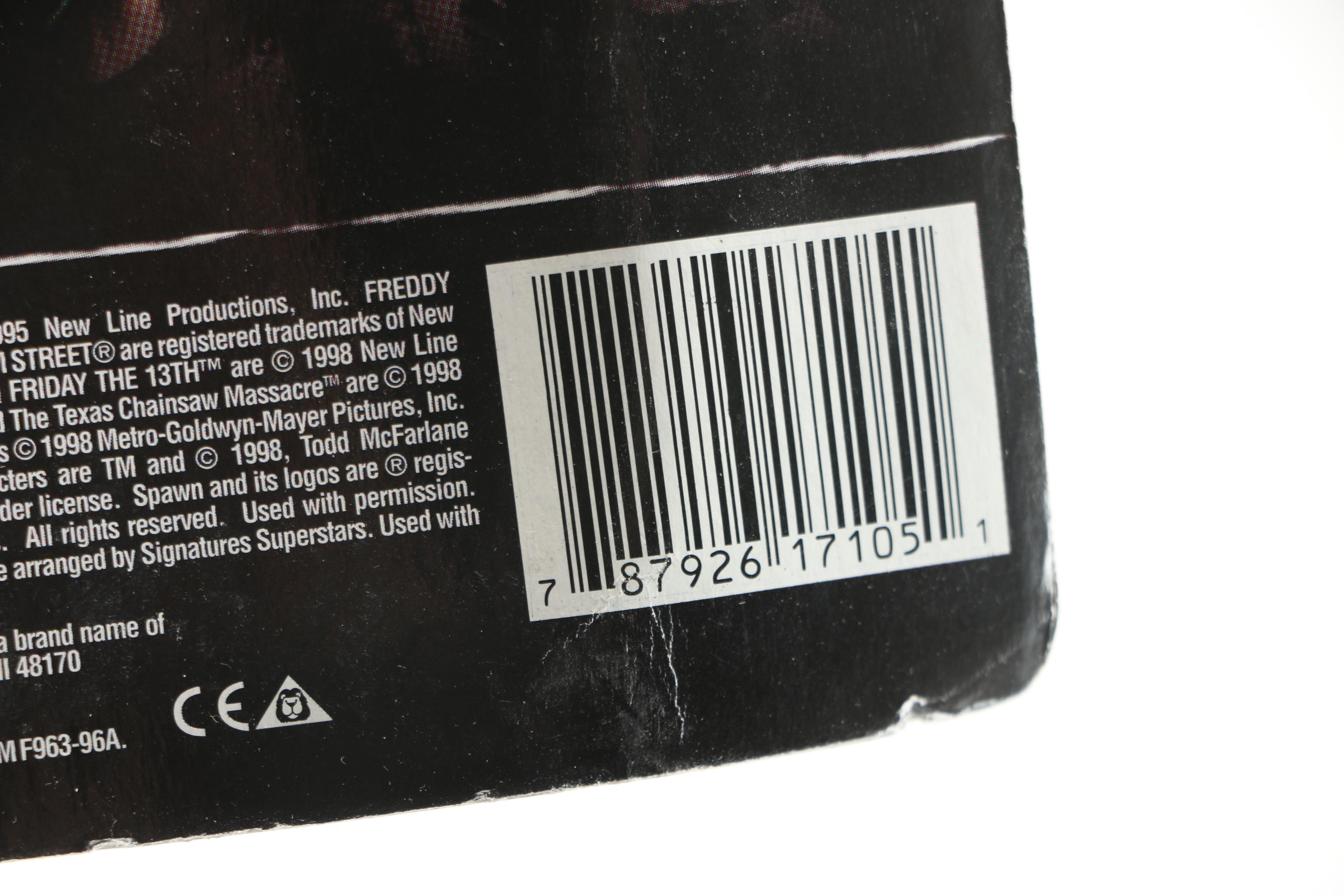 "Texas Chainsaw Massacre" and "Silence of the Lambs" Figurines