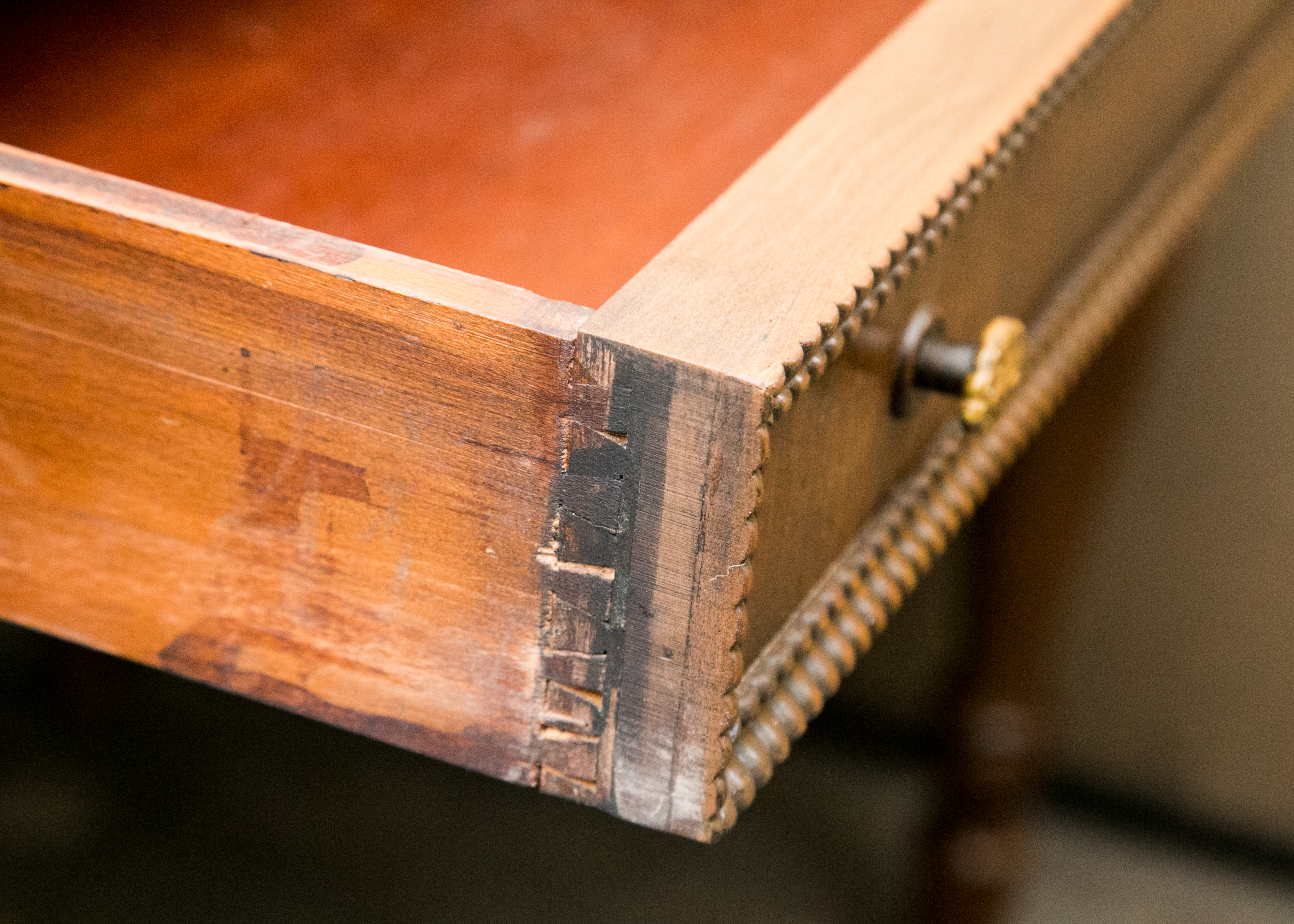 Hekman Vintage Spinet Desk