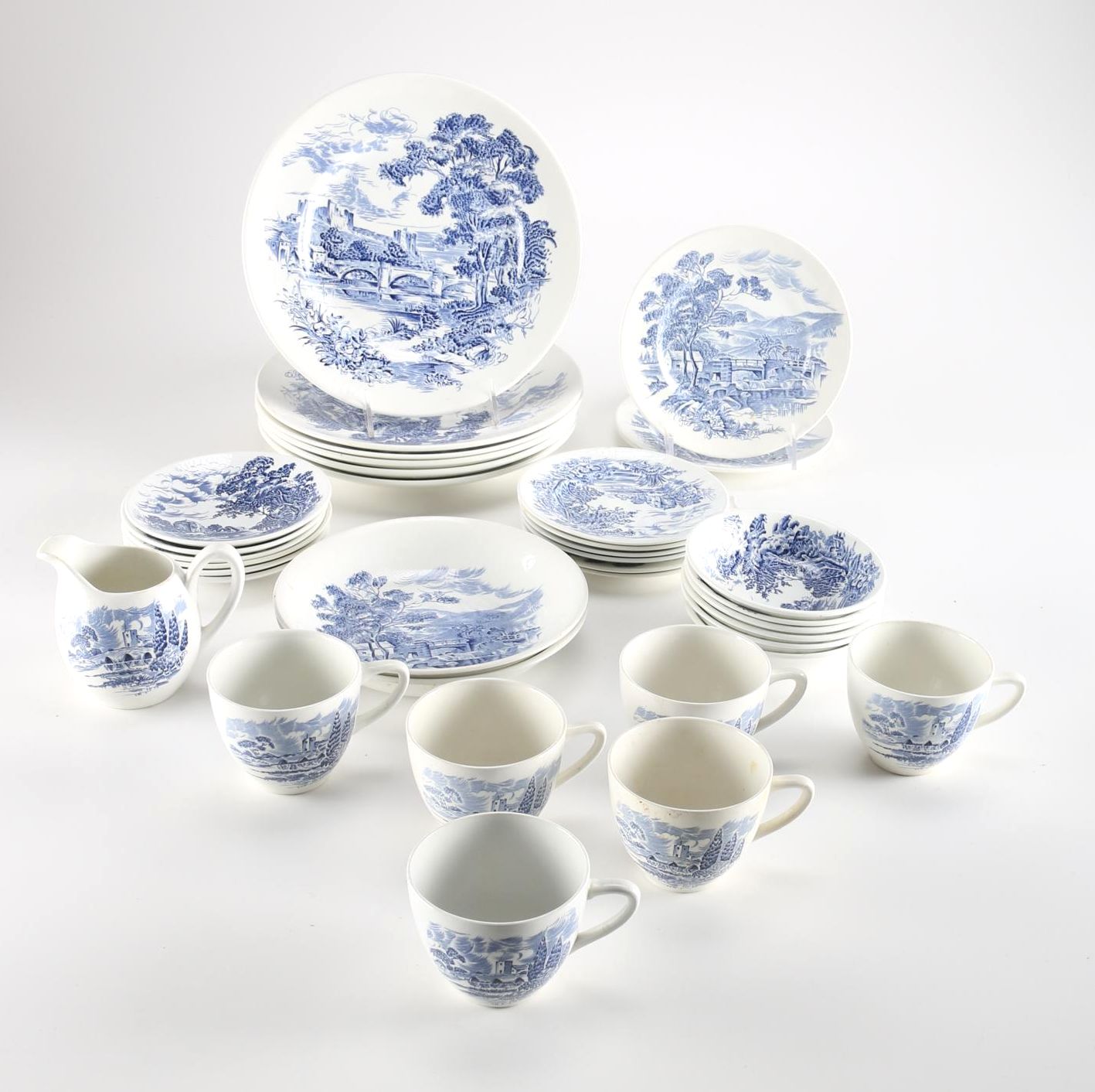 "Country Side" Wedgwood Dish Set