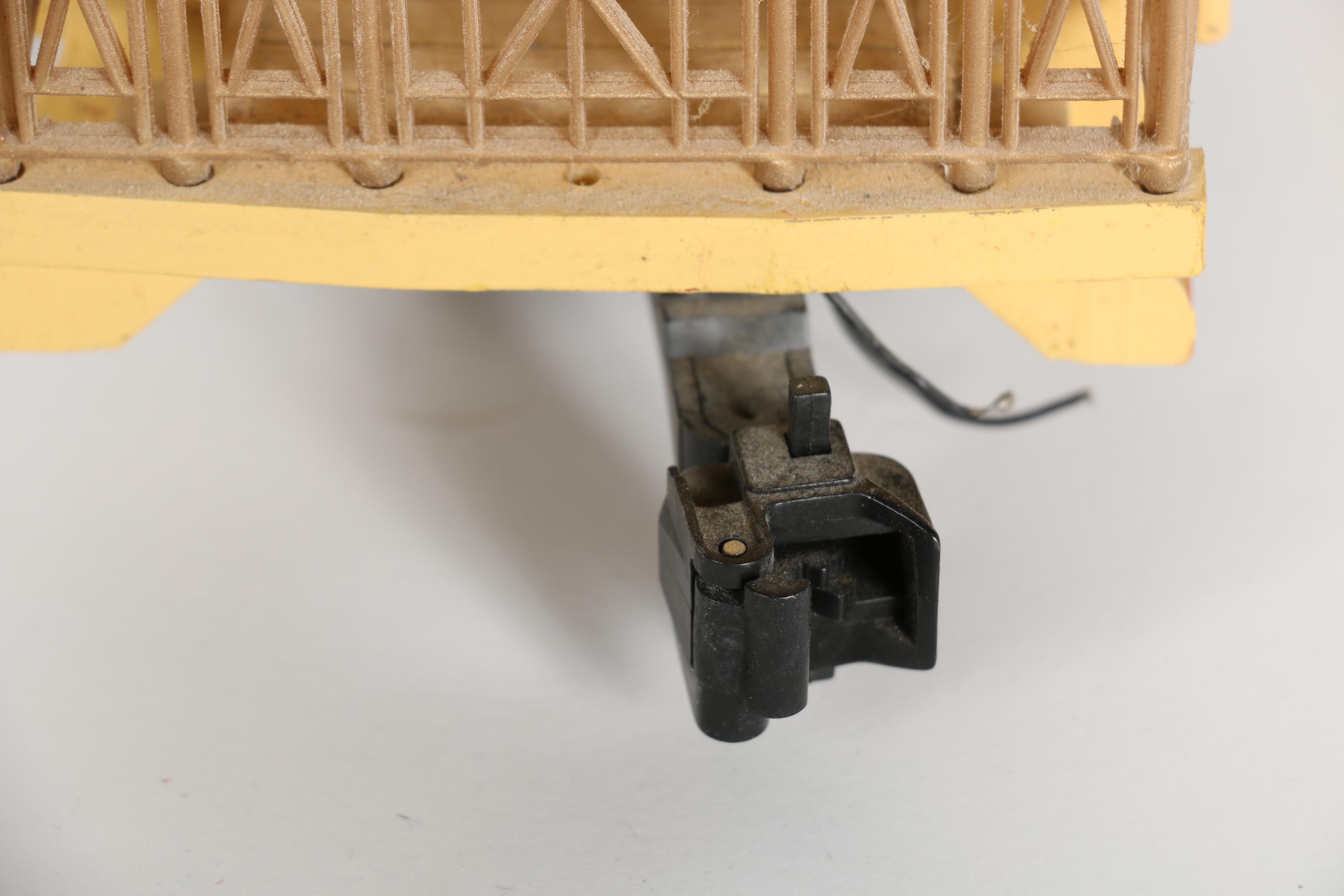 G Scale Railcars Featuring Bachmann