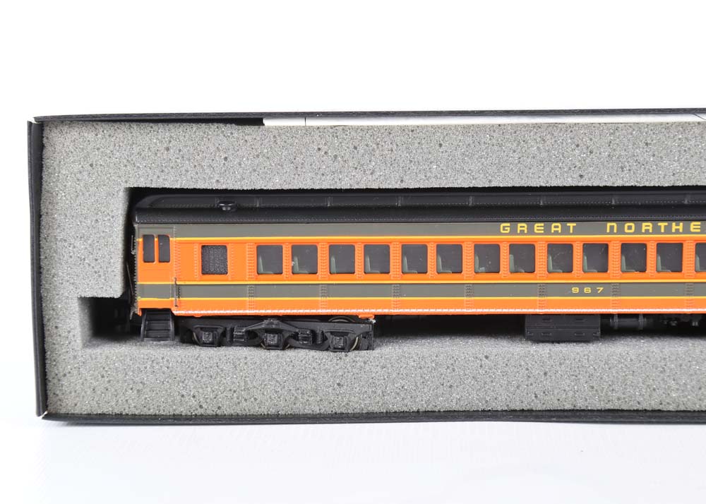 Bachmann Spectrum Great Northern Trains