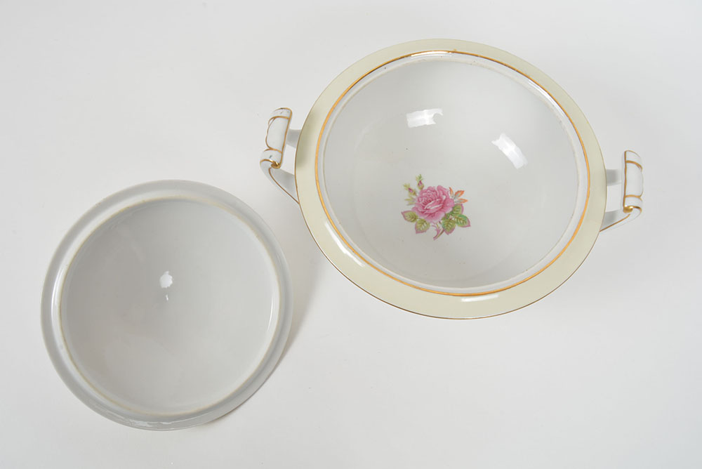 Fuji China "Rosette" Tableware