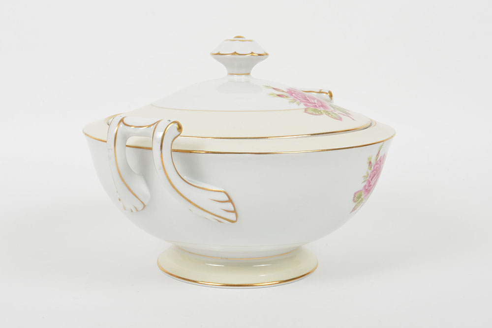 Fuji China "Rosette" Tableware