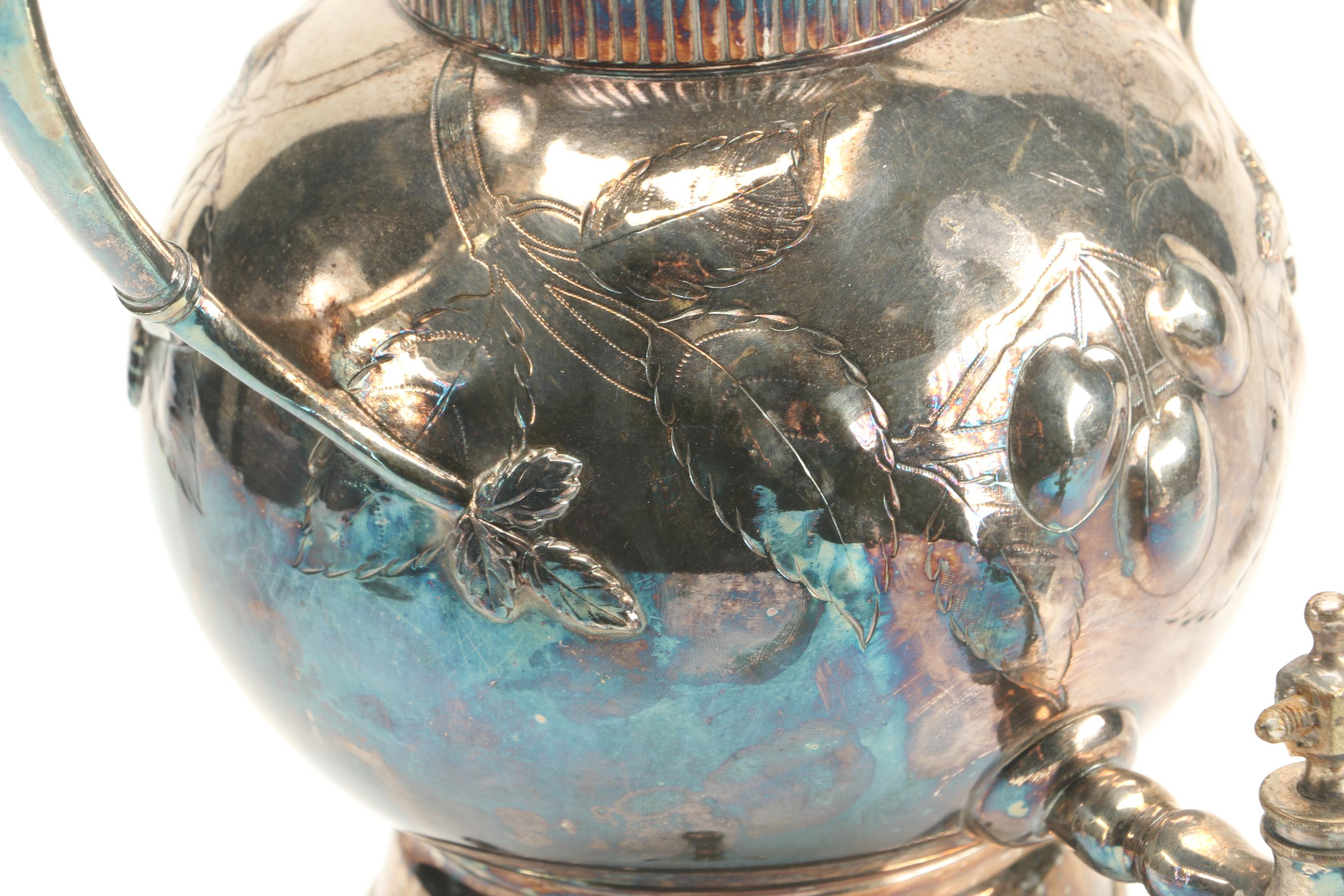 Meriden Britannia 1957 Silverplate Coffee Urn