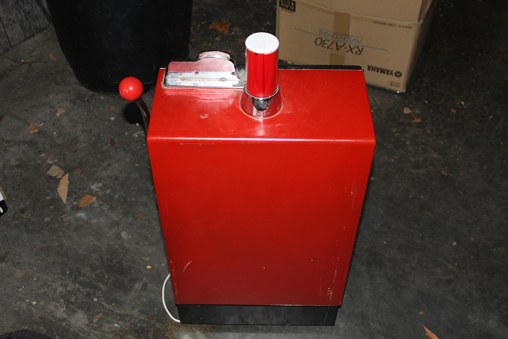 Vintage Mills Bell-O-Matic Tabletop Slot Machine