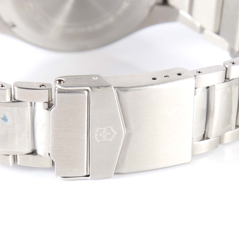 Men's Victorinox Swiss Army Watch