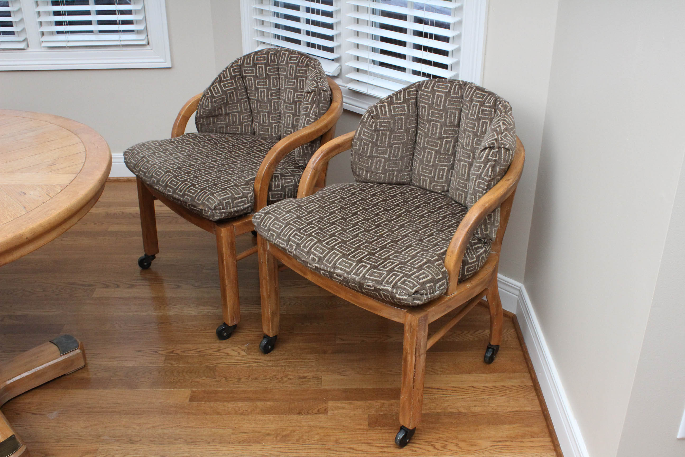 Vintage Drexel Kitchen Table and Chairs