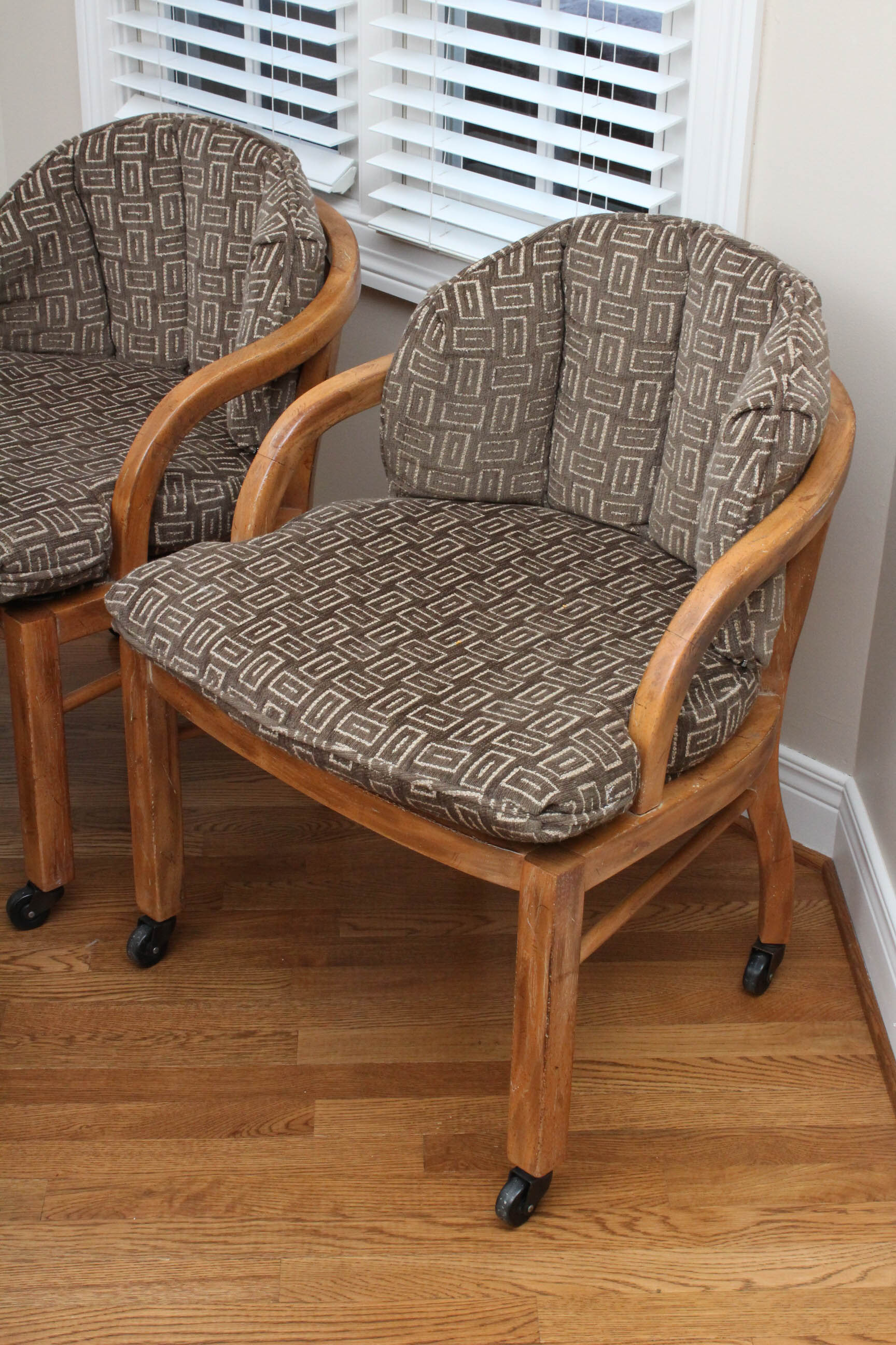 Vintage Drexel Kitchen Table and Chairs