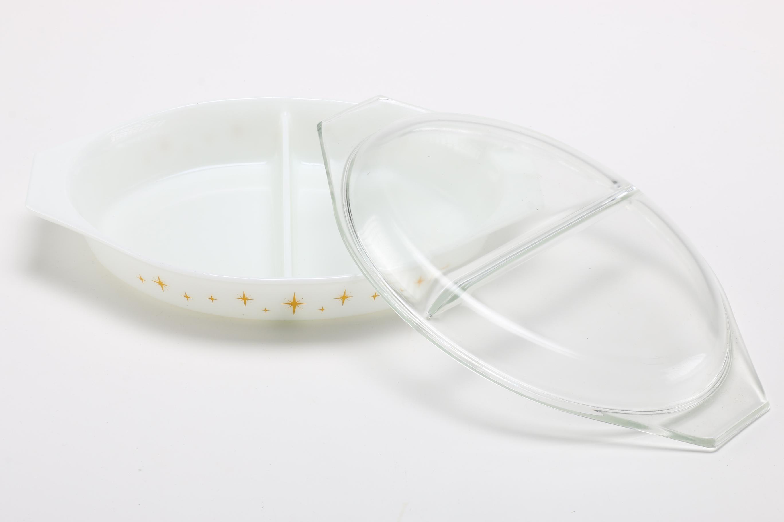 Assorted Vintage Pyrex Bakeware