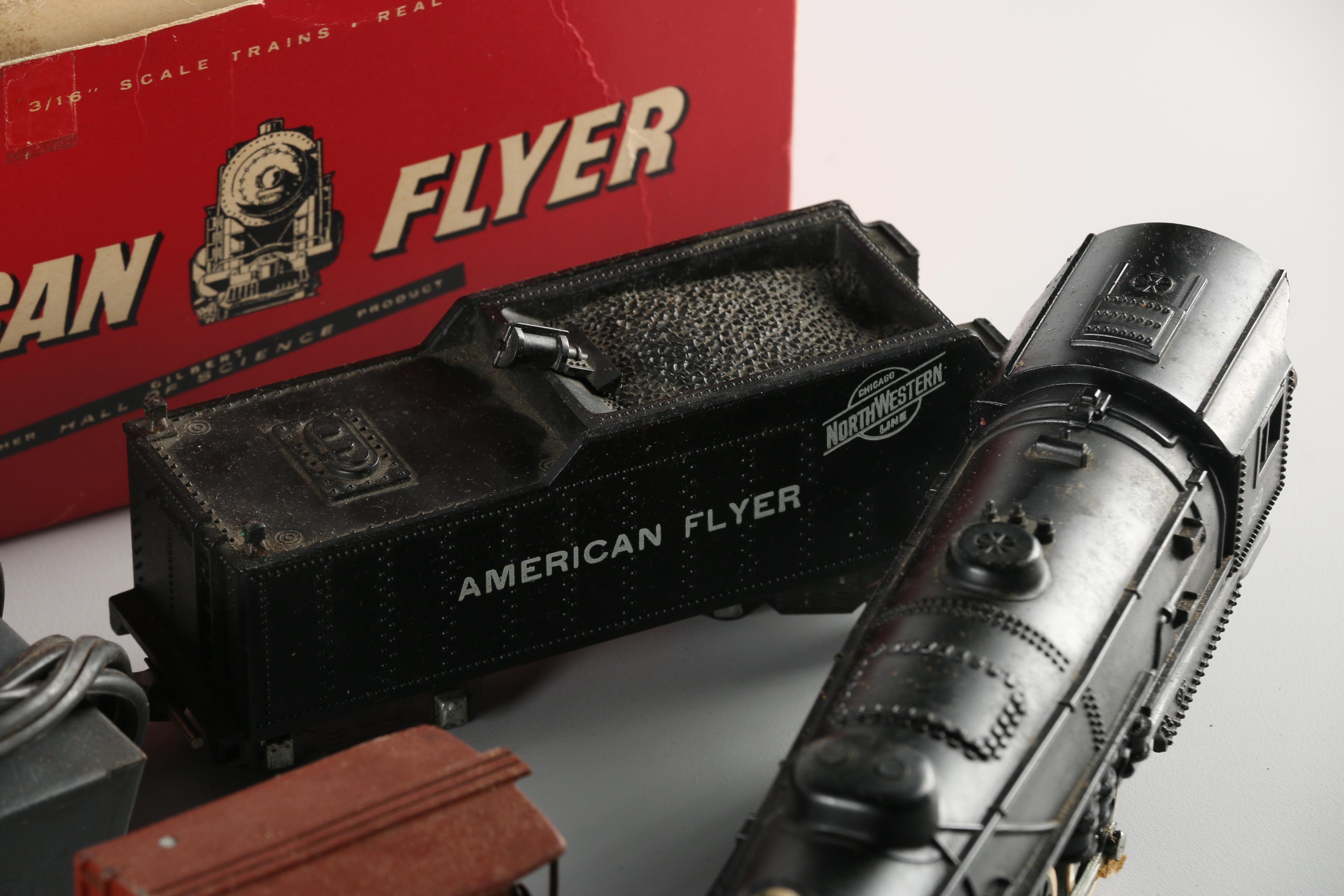 Vintage "American Flyer" 3/16" Train Set and Packaging