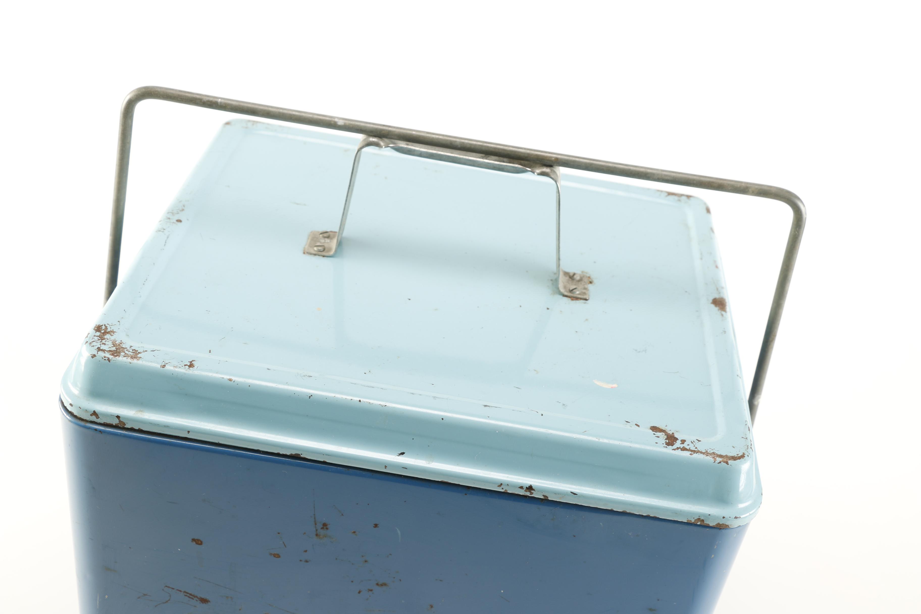 Vintage Skylander Cooler