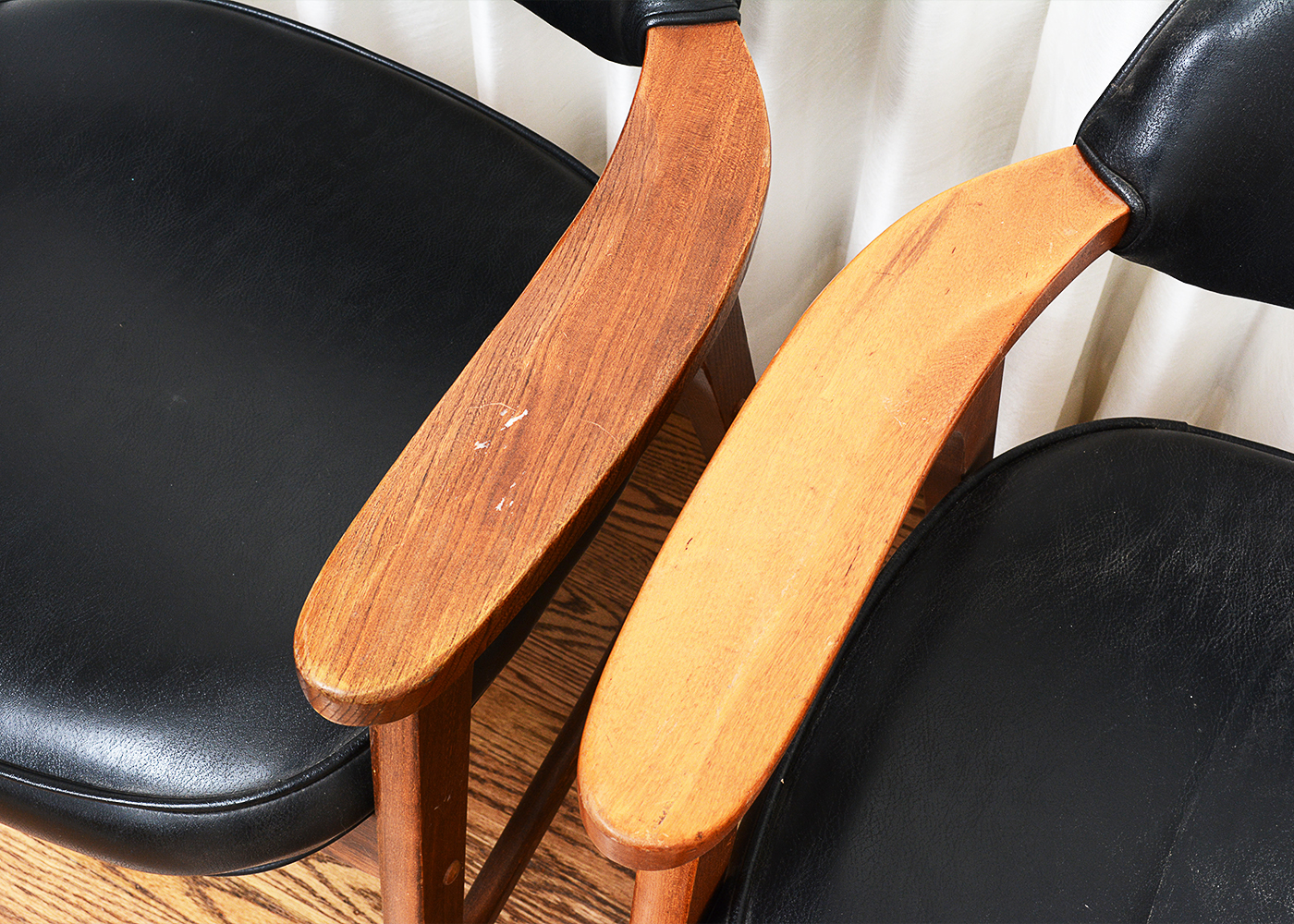 Two Early 1960s Murphy Miller Mid Century Modern Chairs