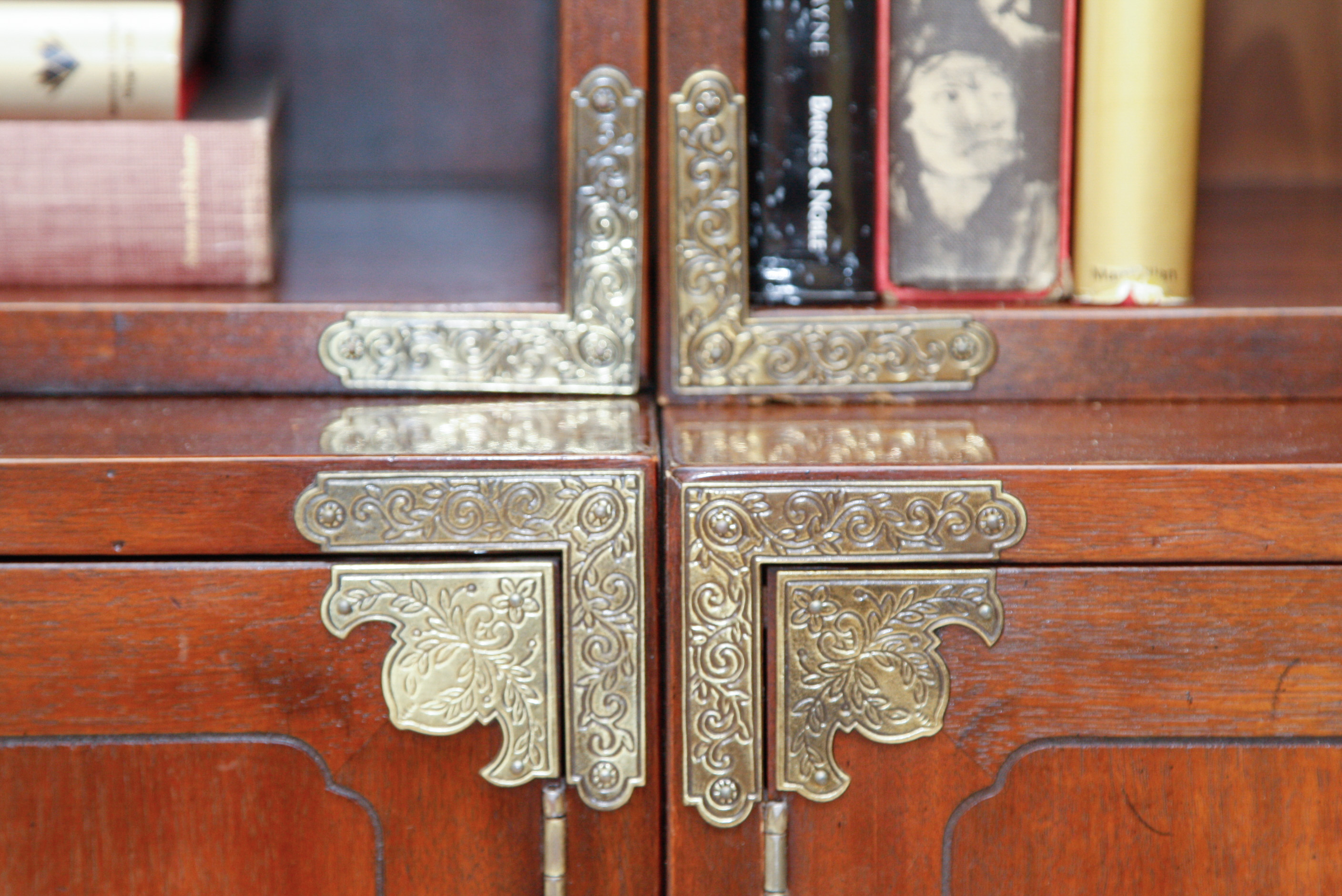 Pair of Henredon Mahogany Bookcases #1