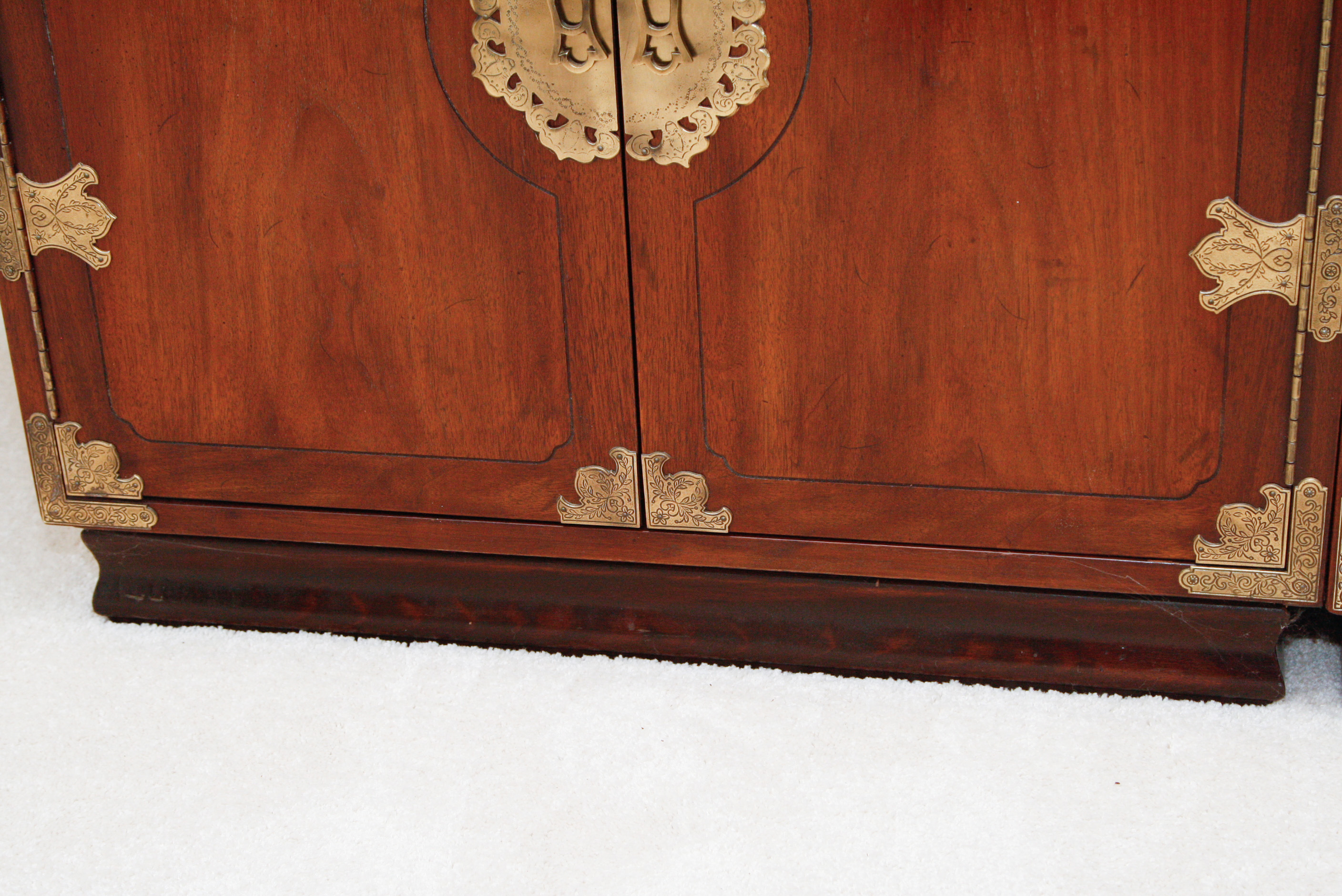 Pair of Henredon Mahogany Bookcases #1