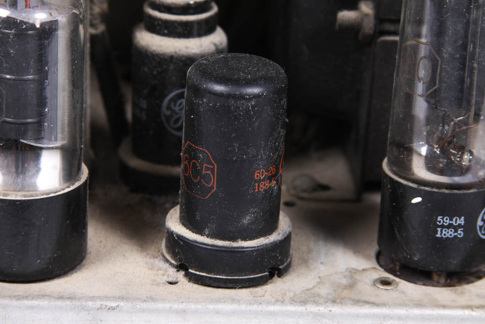 Vintage Detrola Wood Radio