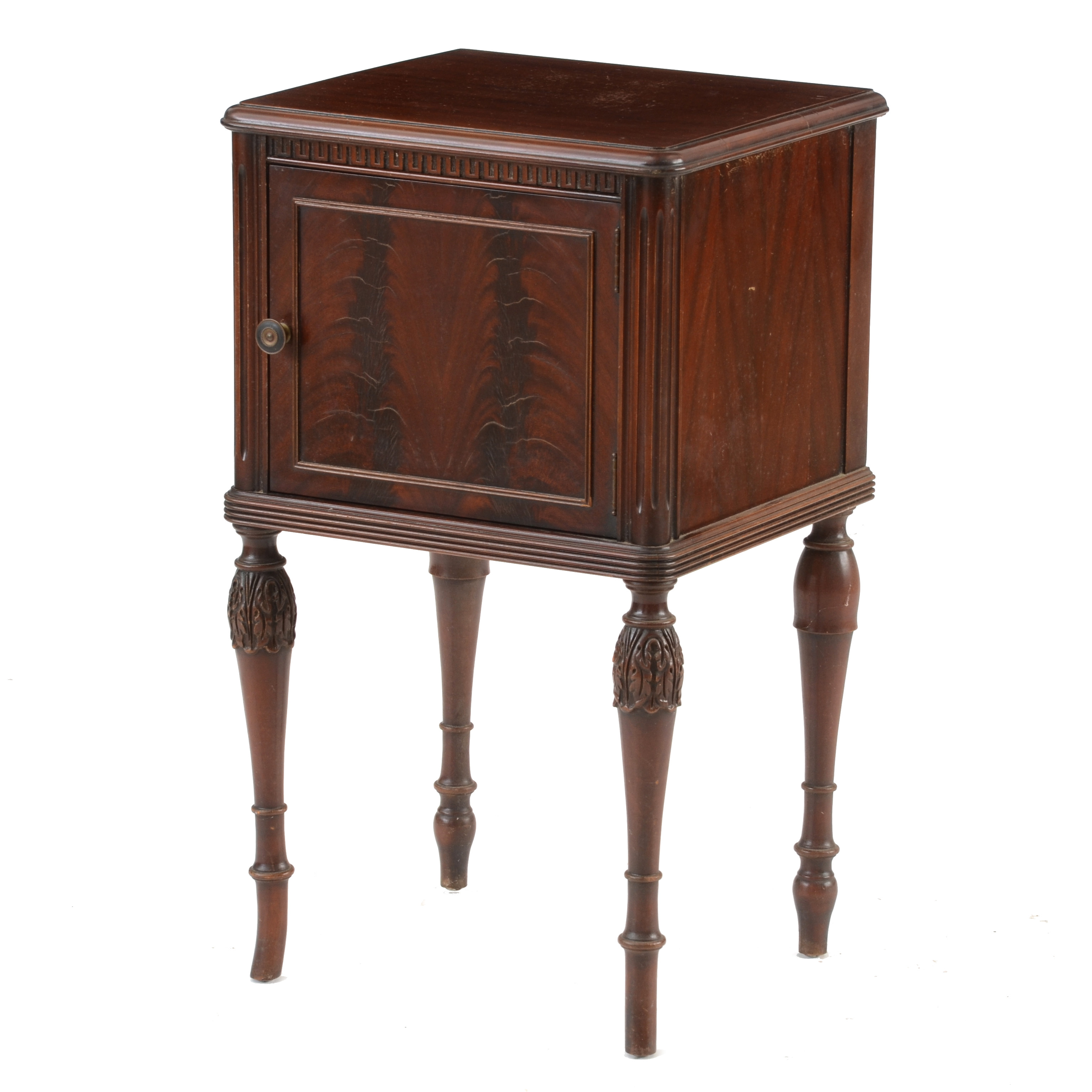 Batesville Furniture Vintage Mahogany Stand